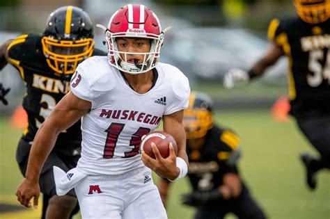 Michigan's associated press high school football rankings for oct. 1