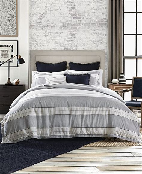 3 reasons to buy the products mentioned. Tommy Hilfiger Laurel Dobby 3-Pc. Full/Queen Comforter Set ...