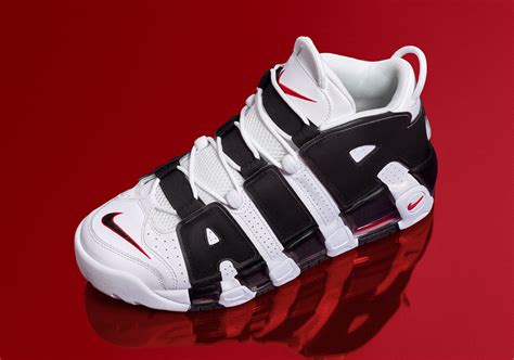 That being said, let's show pippen some love and remember the shoes used by one of the most overlooked players of all time. Nike Air More Uptempo Scottie Pippen PE Release Info | SneakerNews.com
