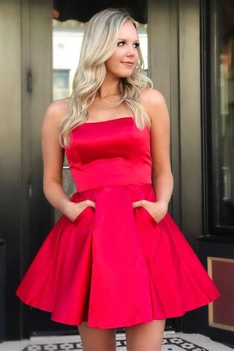 Cute Red Short Prom Dresses With Pockets Strapless Above Knee Satin