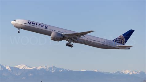 Puget Sound Boeing Test Flights N2333u B777 300er United Airlines