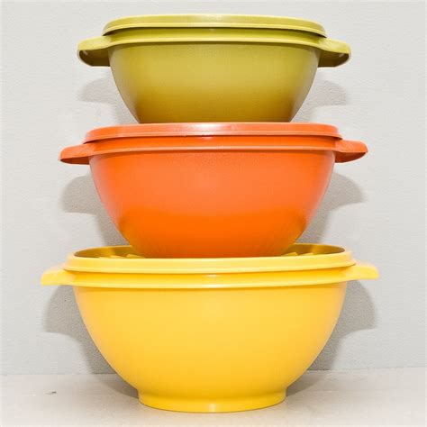 Vintage S Tupperware Servalier Harvest Bowls Set Of With Lids