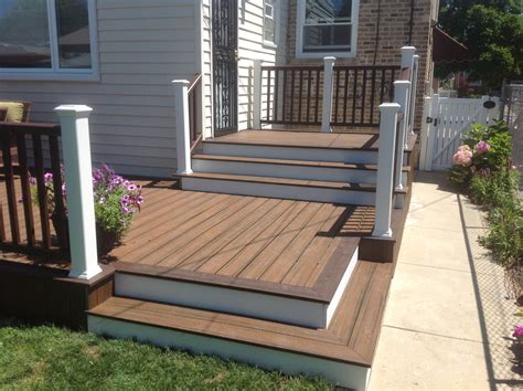But, what makes a deck fresh and appealing? Choosing the Right Deck Stain Colors | Rustic Woodmen Decks
