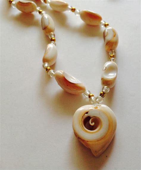 Vintage Heart Shell Necklace Etsy