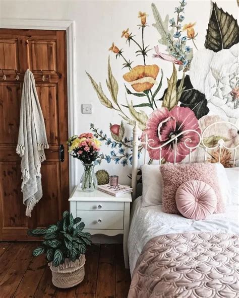√13 Flower Wallpaper Ideas To Beautify The Look Of Your Bedroom