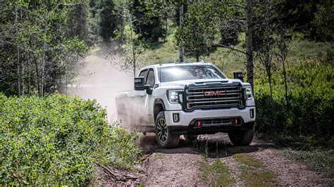 2020 Gmc Sierra Heavy Duty First Drive Review King Of The Haul Autoblog