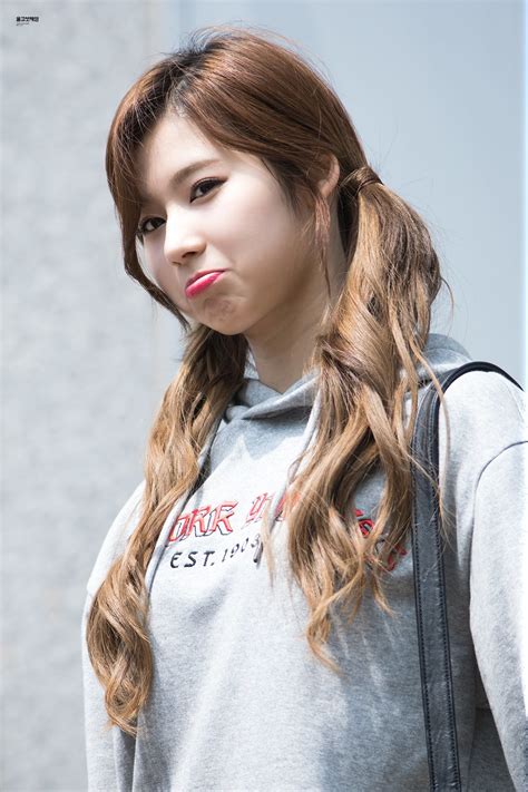 Support for any device, including devices with large screens: Sana Twice Wallpapers ·① WallpaperTag