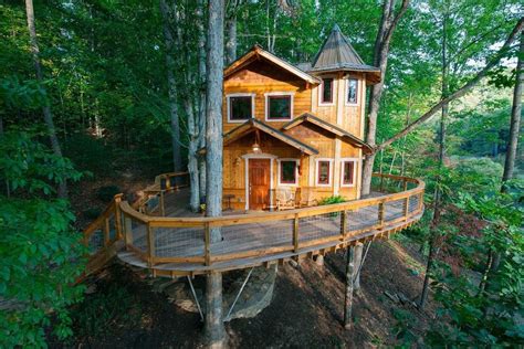Youll Want To Spend The Night In These 10 Treehouses
