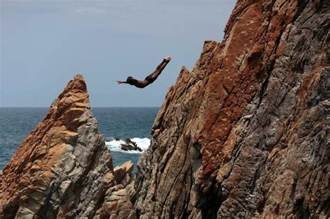 Acapulco Cliff Divers Plunge Into New Unknown