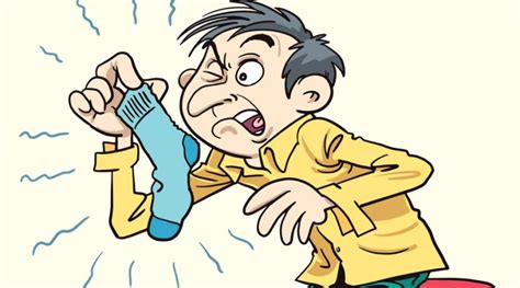 Son olarak ayak bir bandaj ile sarılır. Ayak Kokusu Neden Olur ve Nasıl Geçer? - Ekşi Şeyler