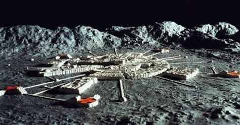 Report Russia To Begin Moon Colonization By 2030