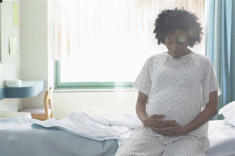new research links racism to higher preterm birth rates in black women center for public integrity