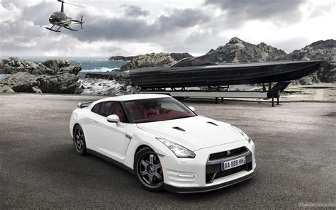 Is 72ppi the same as 240ppi . Nissan GT-R Wallpapers High Resolution and Quality Download