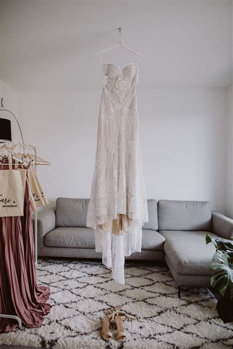 Du träumst von einem noni brautkleid, aber ein besuch in unserem showroom in köln ist für dich zu weit? Brautkleid gebraucht kaufen - Designer Brautkleid günstig ...