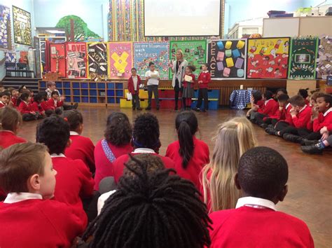 Mansfield Town Football Players Visit Sneinton C Of E Primary Aquinas