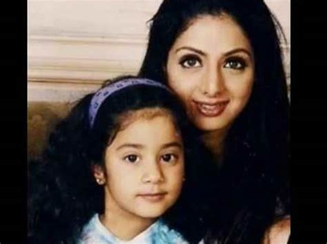 When Jhanvi Kapoor Called Sridevi A Bad Mamma Filmibeat