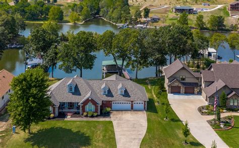 With Waterfront Homes For Sale In Grand Lake Towne Ok