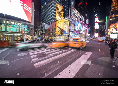 Busy Street Times Square New York Ny Stock Photo Alamy