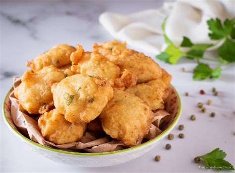 Maybe you would like to learn more about one of these? Frittelle di cavolfiore in pastella | Ricette, Frittelle ...