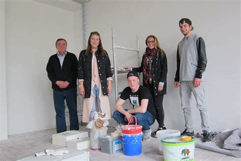 Der arbeitnehmer wird, unter geltung der regelungen des rahmentarifvertrages für gewerbliche arbeitnehmer im maler und lackierhandwerk, als fahrer eingestellt. Maler und Lackierer am Berufskolleg für Technik Ahaus