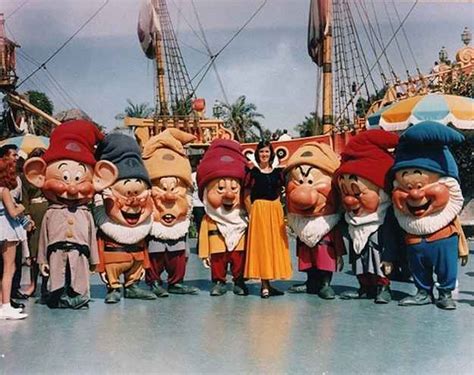 Lets Be Honest All Those Dwarfs Are Frightening But Dopey On The