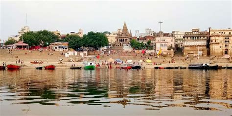 Walking By The Famous Ghats Of Varanasi Sam India Tour