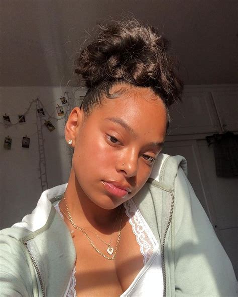 Only Page Stop Asking 🤝 Tameradeniise • Instagram Photos And Videos Light Skin Girls Curly