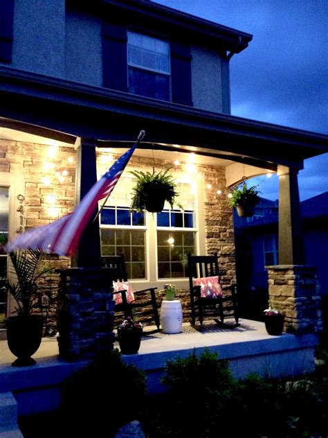 Da 27.000 secondi a 60 fps. String Lights on the Front Porch - Life Love Larson