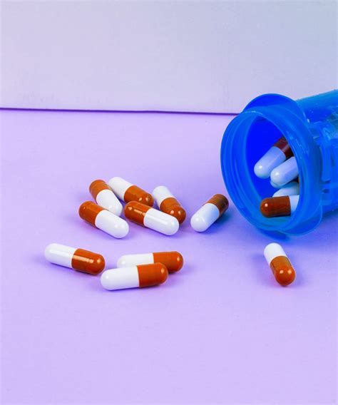 Not being properly treated may increase your risk of suicidal thoughts. Allergic Reaction Zoloft Rash Images - 10lilian