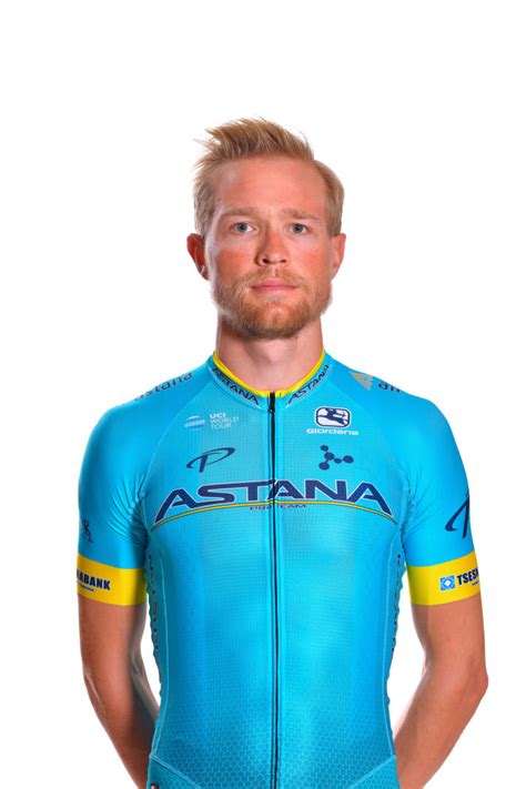 Handy on the flat roads in netherlands, comfortable in the mountains, and able to play an important role in the team time trial. Cort Nielsen se impone en solitario en la cuarta etapa de ...