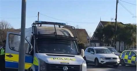 Recap After Police Cordon Off Residential Street In Benfleet Essex Live