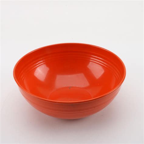 Primary Colored Enameled Metal Bowls | EBTH
