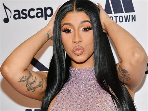 Rapper Cardi B Faces Felony Charges Over Strip Club Fight Canoecom