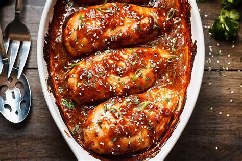 Place the chicken into prepared baking dish. Baked Chicken Breasts with Sticky Honey Sriracha Sauce ...