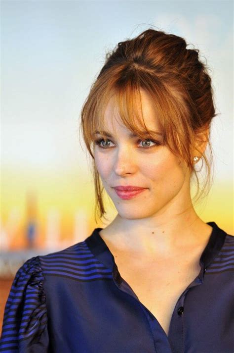 Rachel anne mcadams was born on november 17, 1978 in london, ontario, canada, to sandra kay (gale), a nurse, and lance frederick mcadams, a truck driver and furniture mover. Rachel McAdams's Short Haircuts and Hairstyles - 15+