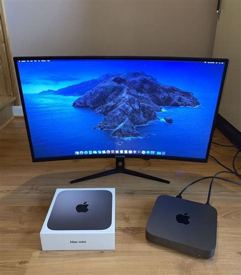 2018 Mac Mini 3.6ghz - 32” Curved Gaming Monitor for Sale in