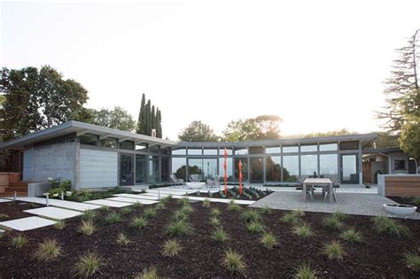1950s Ellis Jacobs Home Transformed Into Mid Century Modern