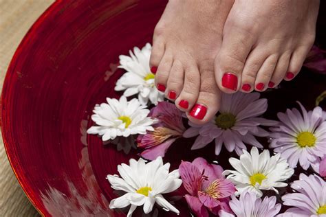 10 Benefits Of Foot Massage