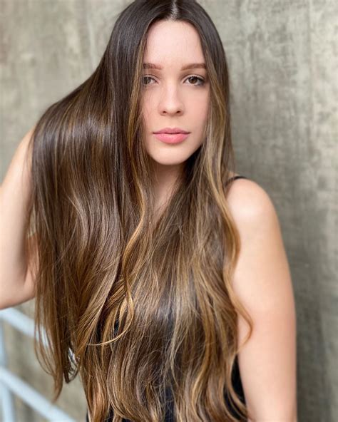 Long Silky Hair With Natural Hair Waves Long Silky Hair Long Wavy