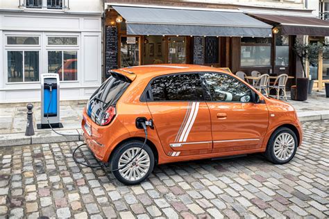 2021 Renault Twingo Electric Detailed, Offers Longer Range Than Initially Announced | Carscoops