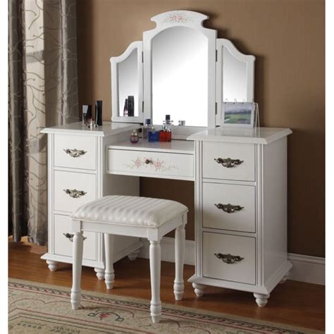 Choose a lighted vanity makeup mirror suitable for your needs and apply that flawless makeup in a naturally generated environment. Makeup Vanity Set with Mirror | Wayfair