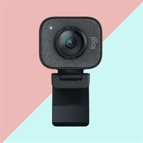8 Best Webcams 2022