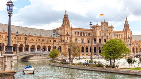 Solo Travel In Seville Things To Do In Seville On A