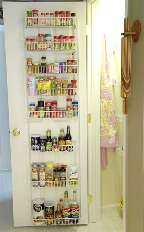 So is this door in the garage or supposed to be outside or something? 5 ways to organize your food - Living Rich on Less