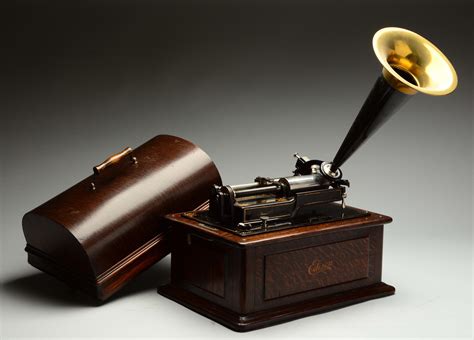 Lot Detail An Edison Triumph Phonograph