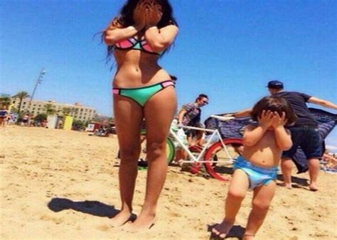 Srks Daughter Suhana Khan Spotted In A Bikini With Abram On The Beach