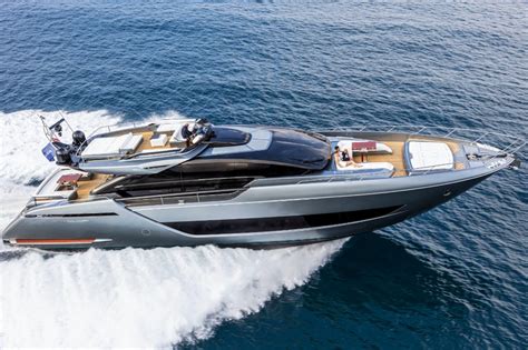 Future Of Luxury Yachting The 25 Best Yacht Brands Artofit