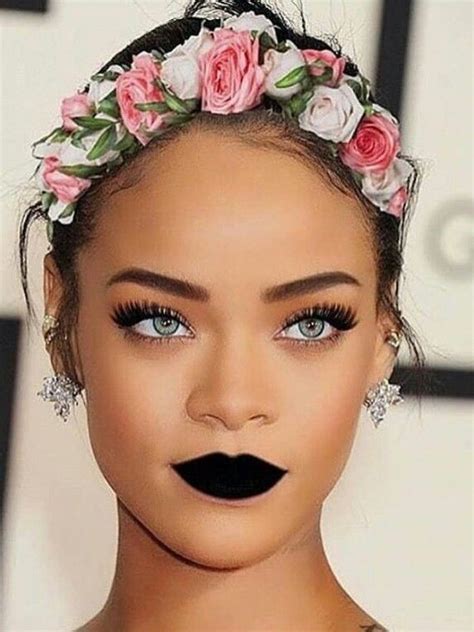 Rihanna Is Stunning Makeup Maquillage Lip Makeup Makeup Tips