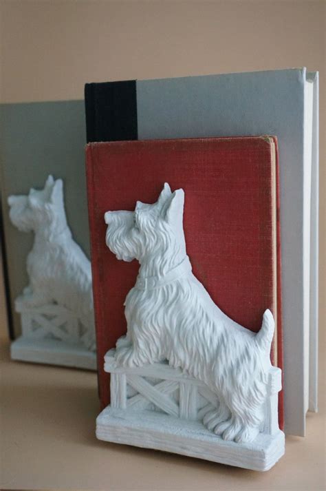 Vintage Dog Bookends Scottish Terrier Wood Syroco Collectible By