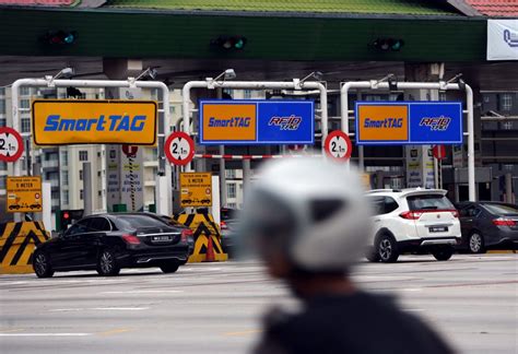 Touch 'n go has proudly introduced the rfid electronic toll payment system which is the latest and fastest way of going through tolls here in malaysia. Touch 'N Go Has Stopped Selling SmartTAGS And Will Be ...